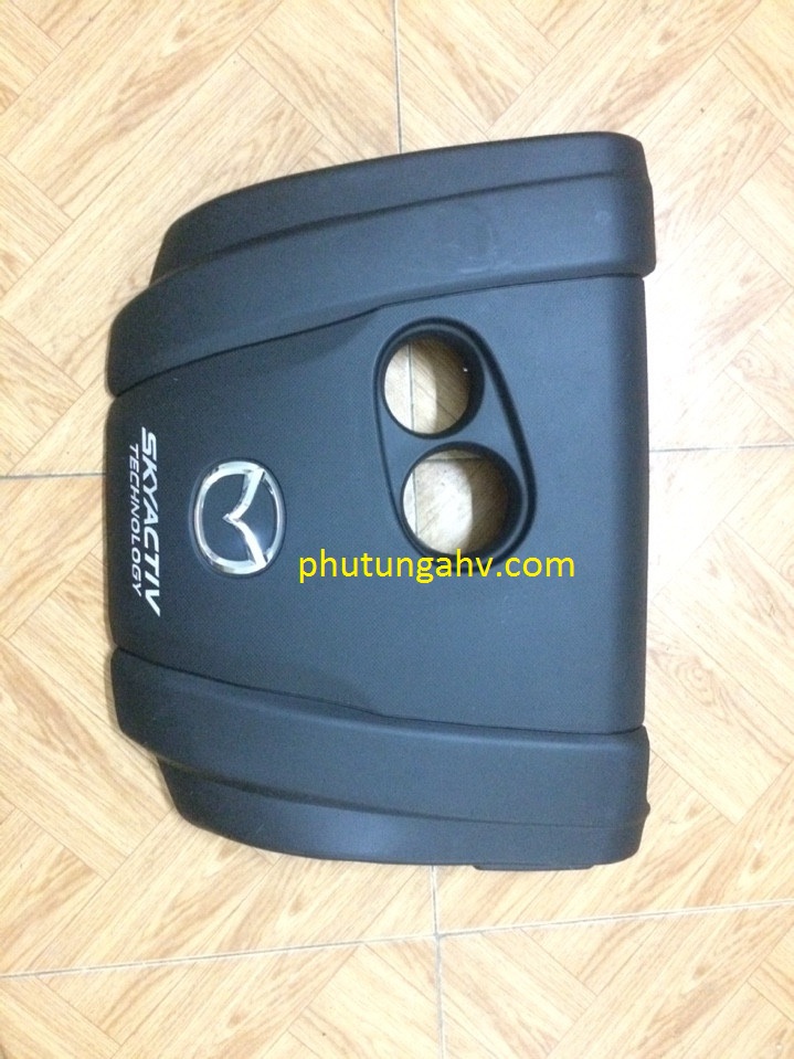 Tấm trang trí che bụi động cơ Mazda 